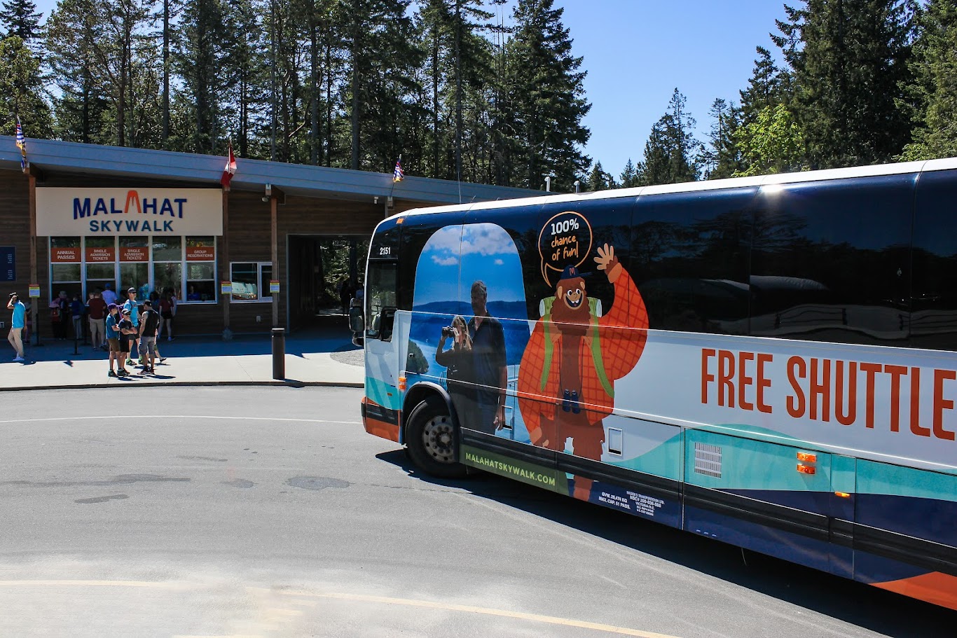 Free shuttle at the Malahat Skywalk